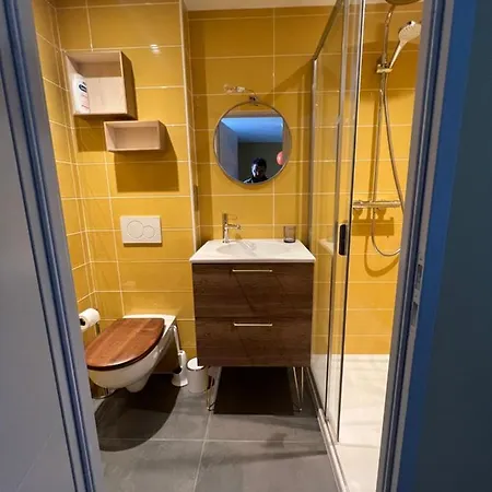 Gasthof De La Prison En Toutes Libertes