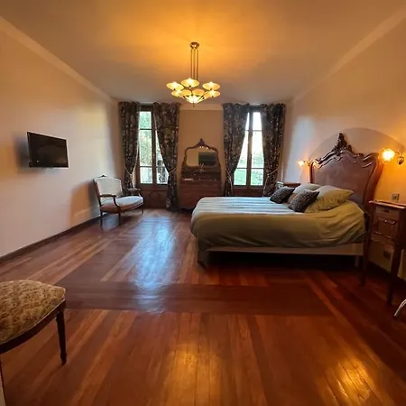 De La Prison En Toutes Libertes Guest house